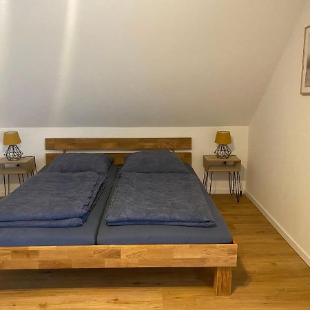 Ferienhaus Sieglinde Mit Deichblick Емден Екстериор снимка