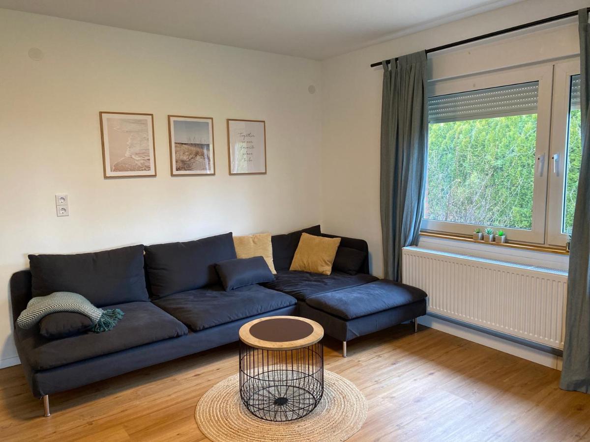 Ferienhaus Sieglinde Mit Deichblick Емден Екстериор снимка